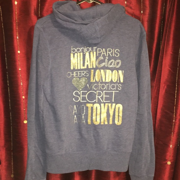 Victoria Secret Supermodel Essentials sweatshirt - Picture 2 of 8